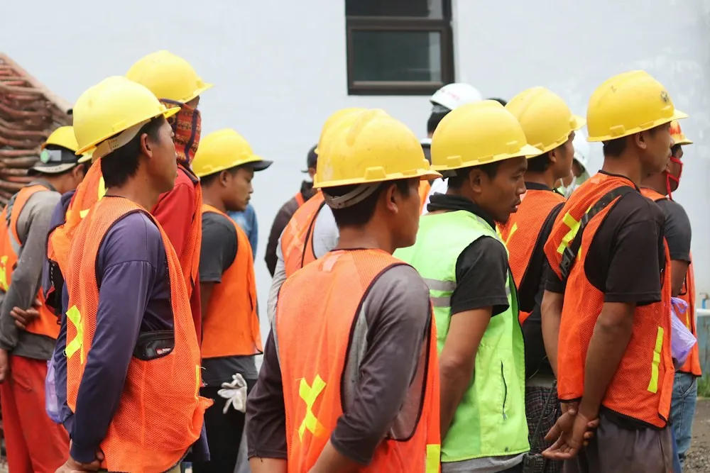 Site teams: Crews and supervisors